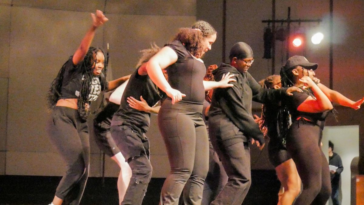 All participating Heavy Steppas members perform a group performance.