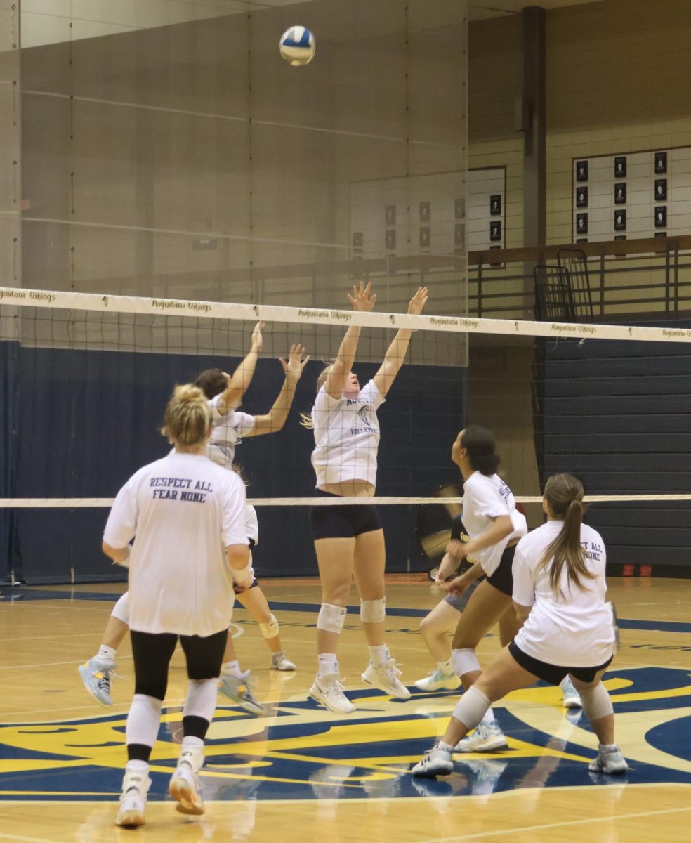 Augustana College’s Women's Volleyball team plays their end-of-the-season match on Friday, Nov 1.